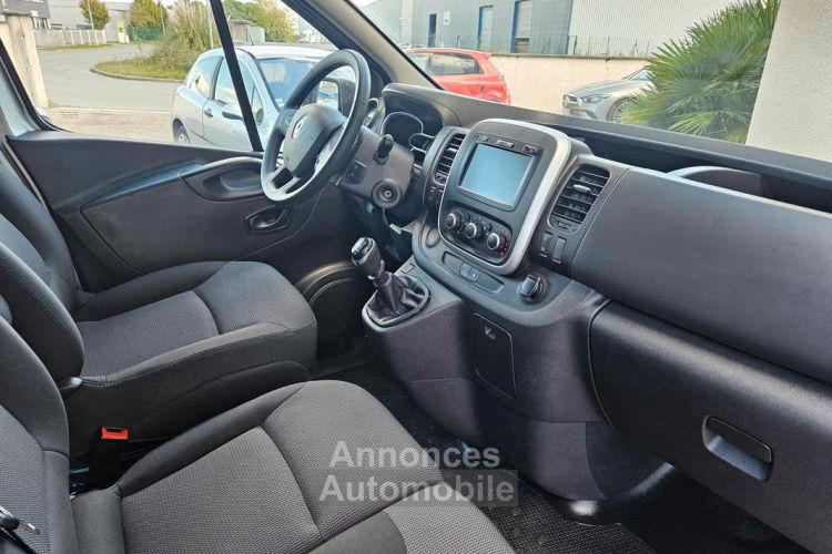 Renault Trafic 3 PHASE 2 COMBI L2 2.0 écoDCI 145 cv 9 PLACES GARANTIE EUROPE 12 MOIS VALABLE CHEZ - <small></small> 19.990 € <small>TTC</small> - #8