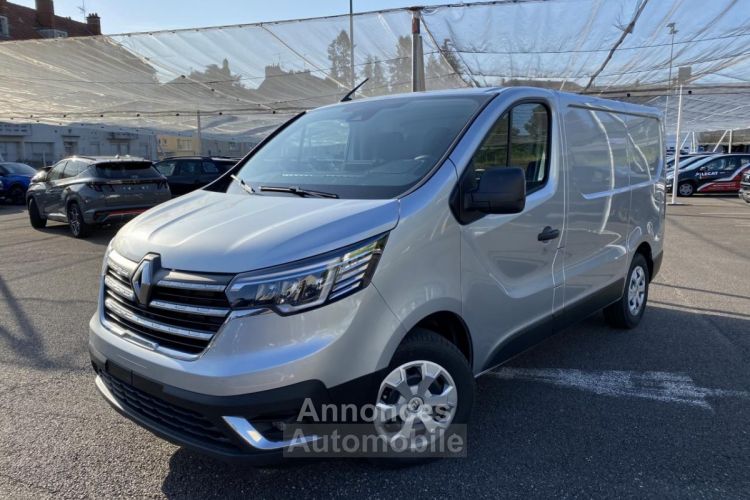 Renault Trafic 30750 HT III (2) 2.0 FOURGON L1H1 3000 KG BLUE DCI 170 EDC GRAND CONFORT - <small></small> 36.900 € <small></small> - #1