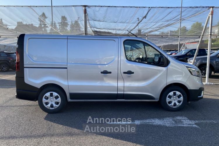 Renault Trafic 30750 HT III (2) 2.0 FOURGON L1H1 3000 KG BLUE DCI 170 EDC GRAND CONFORT - <small></small> 36.900 € <small></small> - #3