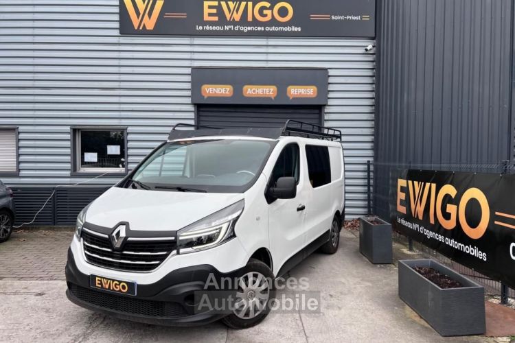 Renault Trafic 6 PLACES L2H1 120ch 2.0 DCI CABINE APPROFONDIE GALERIES DE TOIT + ECHELLE - <small></small> 24.490 € <small>TTC</small> - #1