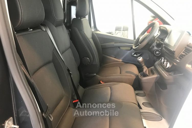 Renault Trafic ANTILOPE VAN FLEX 3 PH. 3 L1H1 GRAND CONFORT 2800 BLUE DCI 130 VAN AMENAGE 3 PL - <small></small> 46.950 € <small></small> - #4