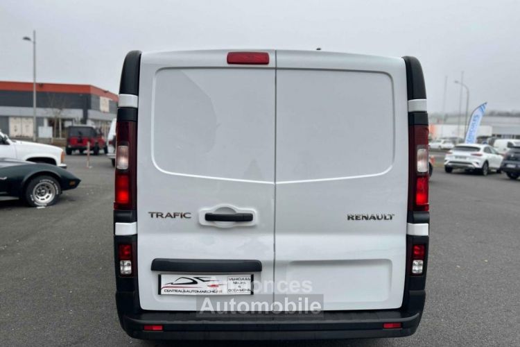 Renault Trafic CABINE APPRO 6 PL GRAND CONFORT 120CH - <small></small> 22.490 € <small>TTC</small> - #7