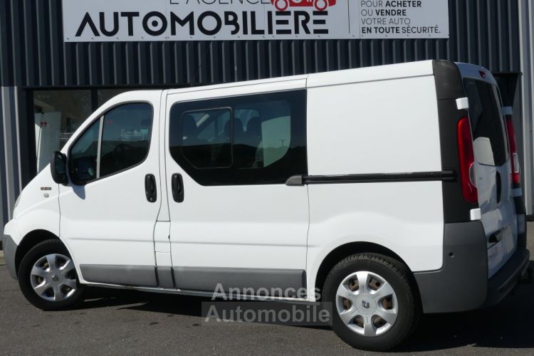 Renault Trafic CABINE APPROFONDIE 6 PLACES Phase 2 L1H1 1200kg 2.0 dCi 16V FAP 115 cv - <small></small> 12.990 € <small>TTC</small> - #3