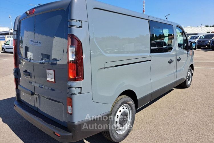 Renault Trafic CABINE APPROFONDIE 6PL L2H1 3T BLUE DCI 150 GSR2 RED EDITION PLUS NOUVEAU RESTYLÉ - <small></small> 34.788 € <small>TTC</small> - #2