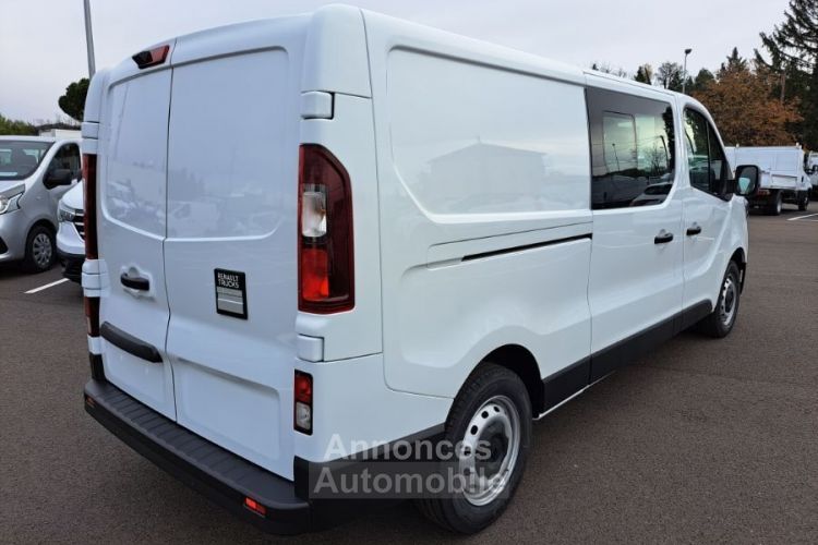 Renault Trafic CABINE APPROFONDIE CA L2H1 3000 KG BLUE DCI 150 EDC RED 6PL - <small></small> 40.788 € <small>TTC</small> - #2