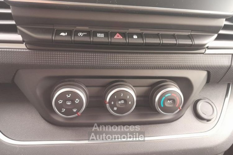 Renault Trafic CABINE APPROFONDIE CA L2H1 3000 KG BLUE DCI 150 EDC RED 6PL - <small></small> 40.788 € <small>TTC</small> - #15