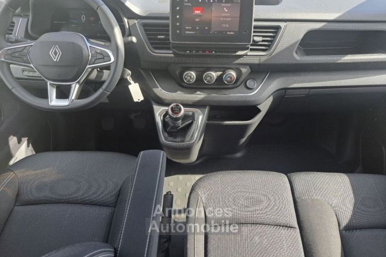 Renault Trafic CABINE APPROFONDIE CA L2H1 3T BLUE DCI 130 GSR2 RED EDITION 6PL NOUVEAU RESTYLÉ - <small></small> 35.988 € <small>TTC</small> - #3