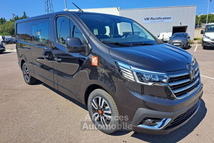 Renault Trafic CABINE APPROFONDIE CA L2H1 3T BLUE DCI 150 EDC EXCLUSIVE 6PL NOUVEAU - <small></small> 42.600 € <small>TTC</small> - #1