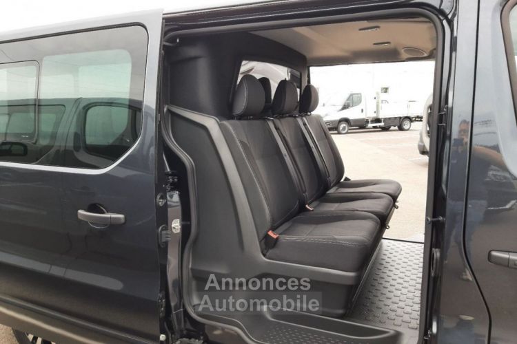 Renault Trafic CABINE APPROFONDIE L2H1 3T BLUE DCI 150 BVA9 GSR2 EXCLUSIVE 5PL NOUVELLE BOITE AUTO 9 RAPPORTS - <small></small> 40.788 € <small>TTC</small> - #4