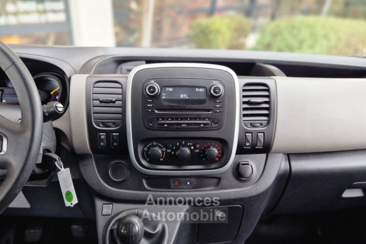 Renault Trafic COMBI 9 PLACES DCI 125 L1H1 ZEN - <small></small> 20.990 € <small>TTC</small> - #19