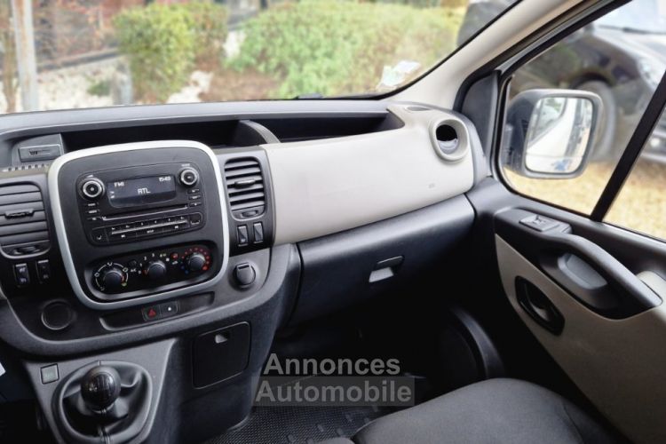 Renault Trafic COMBI 9 PLACES DCI 125 L1H1 ZEN - <small></small> 20.990 € <small>TTC</small> - #29