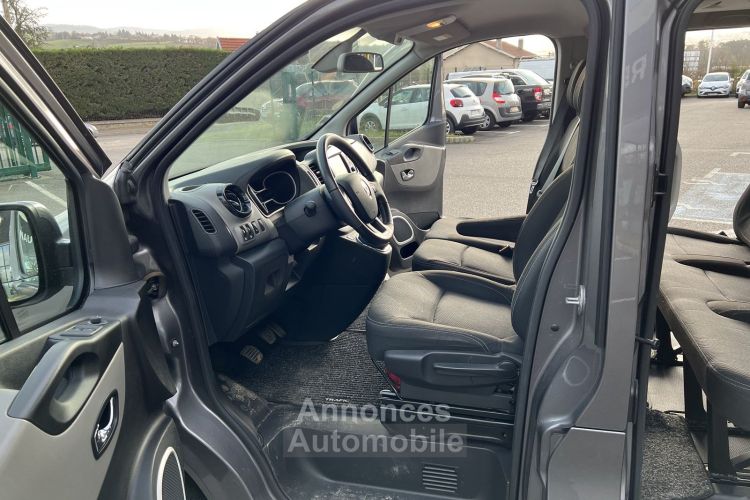 Renault Trafic COMBI 9 PLACES INTENS L2 1,6DCI 125 - <small></small> 27.990 € <small>TTC</small> - #10