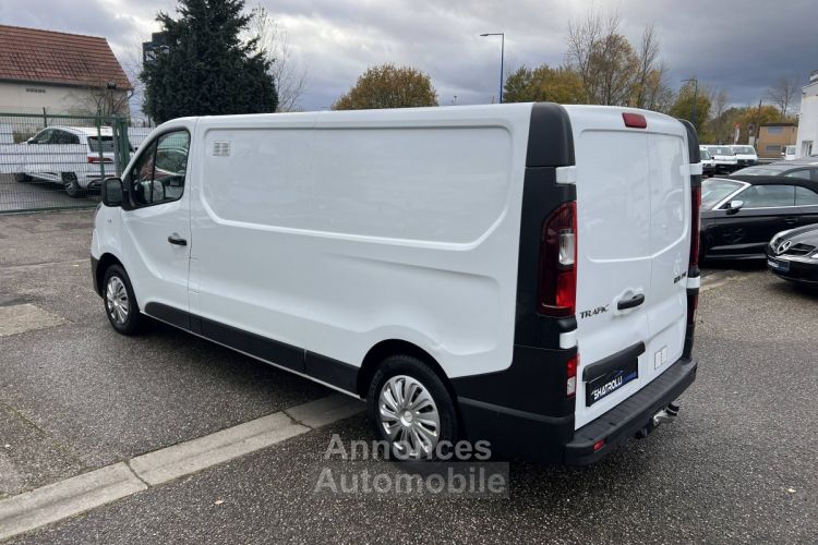 Renault Trafic Combi III L2H1 1.6 dCi 3Places Clim Régulateur Attelage 12,475 Euro H.T. - <small></small> 14.970 € <small>TTC</small> - #5