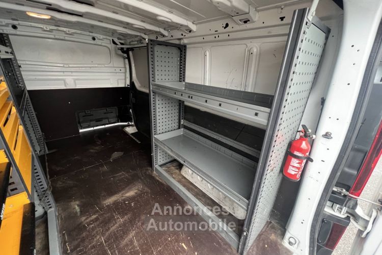 Renault Trafic Combi III L2H1 1.6 dCi 3Places Clim Régulateur Attelage 12,475 Euro H.T. - <small></small> 14.970 € <small>TTC</small> - #16