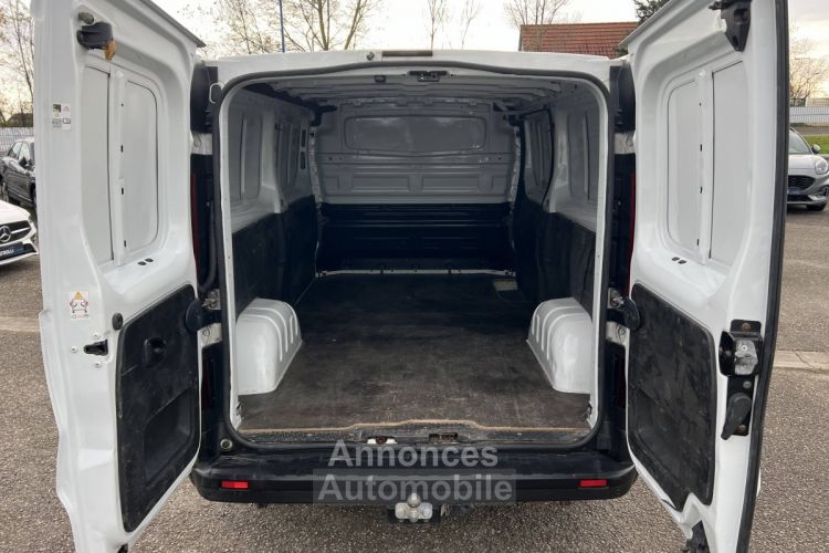 Renault Trafic Combi III L2H1 2.0 dCi 145ch 3Places Clim Régulateur Attelage 18,250Euro H.T. - <small></small> 21.900 € <small>TTC</small> - #14