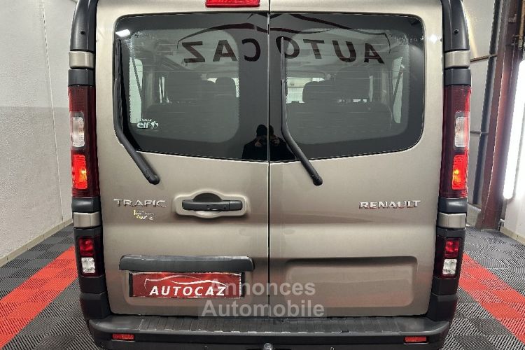 Renault Trafic COMBI L1 dCi 145 Energy Intens +9PLC+ATTELAGE - <small></small> 21.990 € <small>TTC</small> - #6