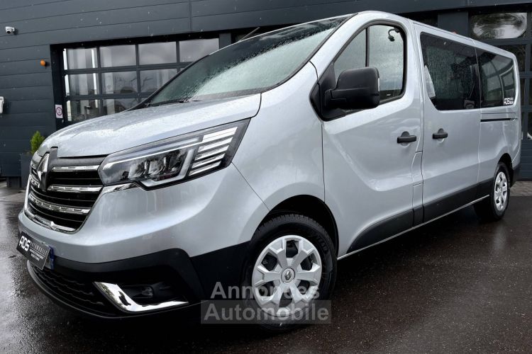 Renault Trafic Combi L2 2.0 Blue dCi 150ch Energy S&S Zen 9 places / 658,23 € * - <small></small> 47.990 € <small>TTC</small> - #5