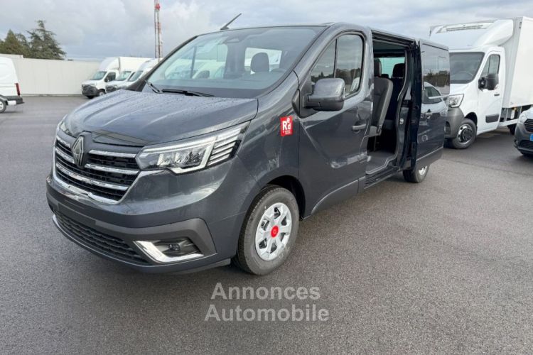 Renault Trafic COMBI L2 Blue dCi 150 RED EDITION 9PL - <small></small> 39.990 € <small>TTC</small> - #16