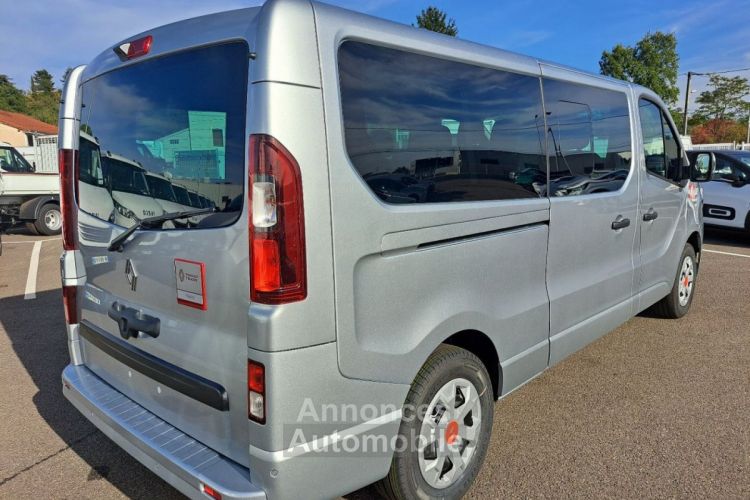 Renault Trafic COMBI L2 GRAND EVOLUTION Blue dCi 150 9PL NOUVEAU MODÈLE RETYLÉ TRUCKS COMBI 9 PLACES - <small></small> 40.990 € <small>TTC</small> - #2