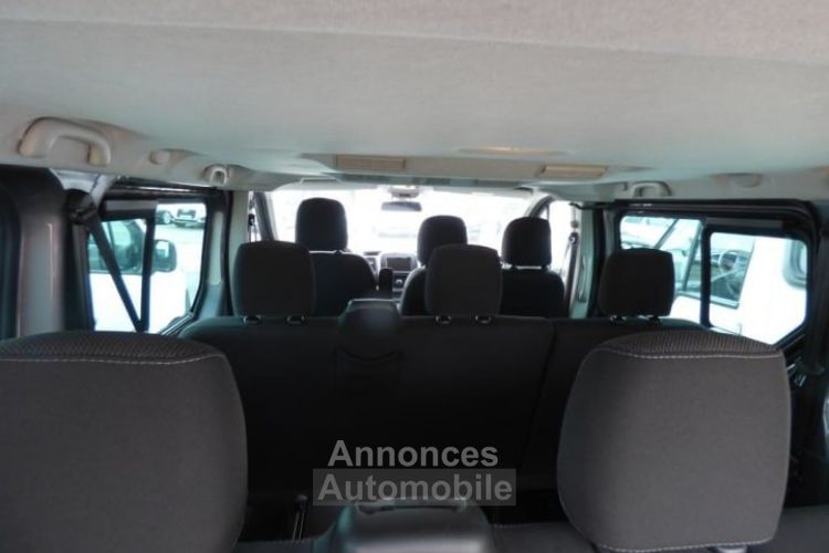 Renault Trafic COMBI MINIBUS L1 dCi 145 CH Energy S&S Life - <small></small> 30.990 € <small>TTC</small> - #6