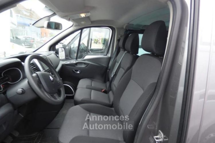 Renault Trafic COMBI MINIBUS L1 dCi 145 CH Energy S&S Life - <small></small> 30.990 € <small>TTC</small> - #7