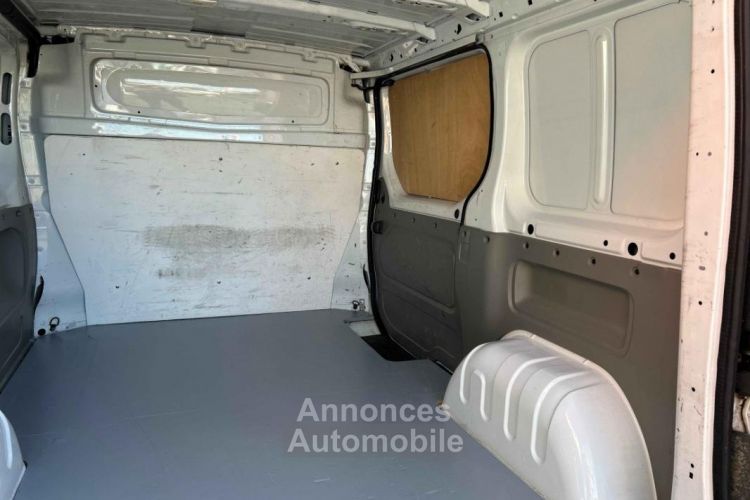 Renault Trafic FGN 2.0 DCI 90 L1H1 1000 KG CONFORT - <small></small> 10.490 € <small>TTC</small> - #12