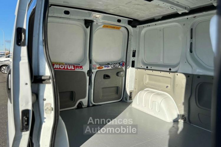 Renault Trafic FGN 2.0 DCI 90 L1H1 1000 KG CONFORT - <small></small> 10.490 € <small>TTC</small> - #15