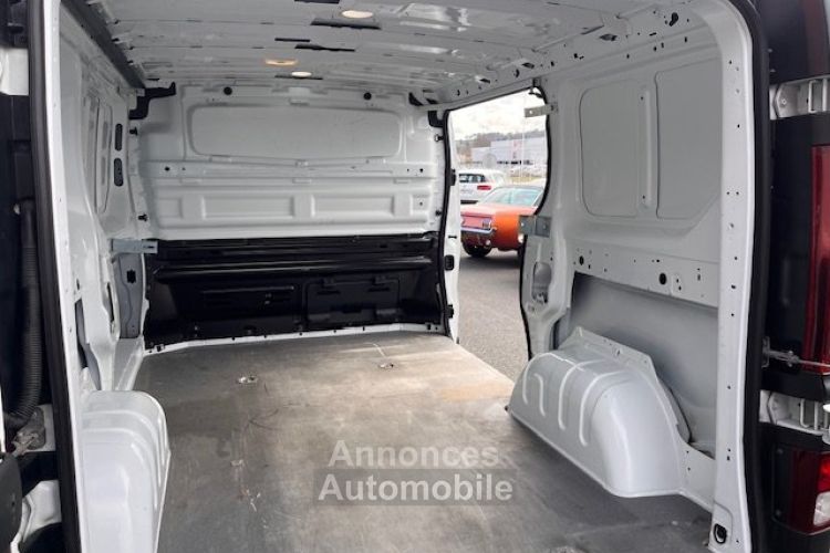 Renault Trafic FGN L1H1 1000 KG DCI 120 E6 GRAND CONFORT - <small></small> 16.890 € <small>TTC</small> - #38