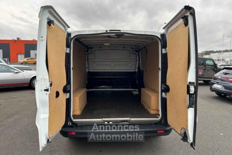 Renault Trafic FGN L2H1 1300 KG DCI 120 CONFORT - <small></small> 20.490 € <small>TTC</small> - #11