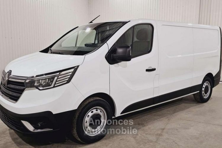 Renault Trafic FOURGON FGN L2H1 3000 KG BLUE DCI 150 CONFORT - <small></small> 31.920 € <small>TTC</small> - #1