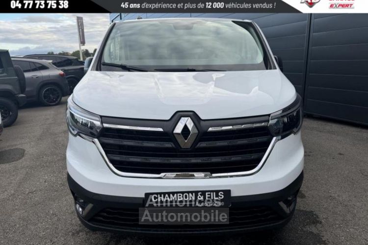 Renault Trafic FOURGON FGN L2H1 3T BLUE DCI 150 GSR2 ADVANCE - <small></small> 26.991 € <small>TTC</small> - #2