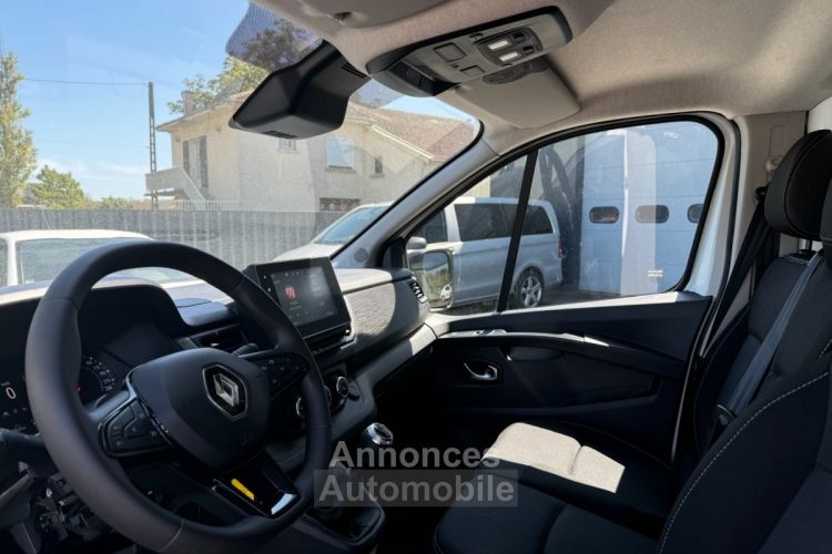 Renault Trafic FOURGON GRAND CONFORT L1H1 2,0 dci 130ch 23325 HT - <small></small> 27.990 € <small>TTC</small> - #10