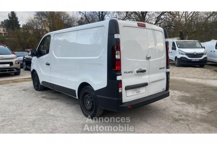 Renault Trafic Fourgon III L1H1 1000 kg 1.6 DCI 95cv Grand Confort - <small></small> 15.490 € <small></small> - #5