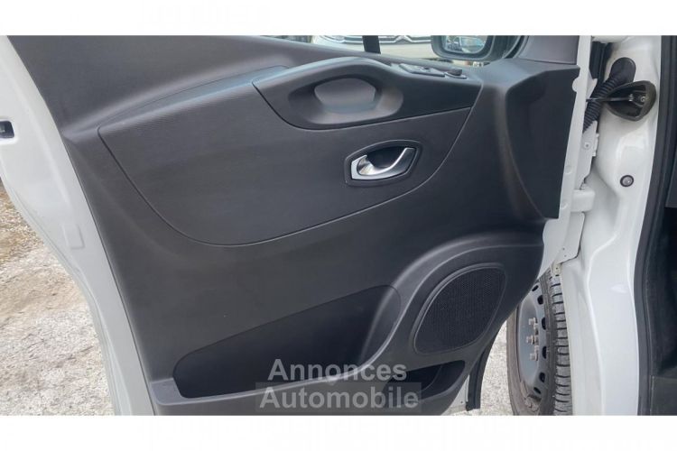 Renault Trafic Fourgon III L1H1 1000 kg 1.6 DCI 95cv Grand Confort - <small></small> 15.490 € <small></small> - #13