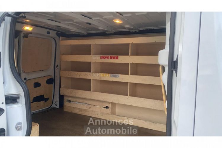 Renault Trafic Fourgon III L1H1 1000 kg 1.6 DCI 95cv Grand Confort - <small></small> 15.490 € <small></small> - #25