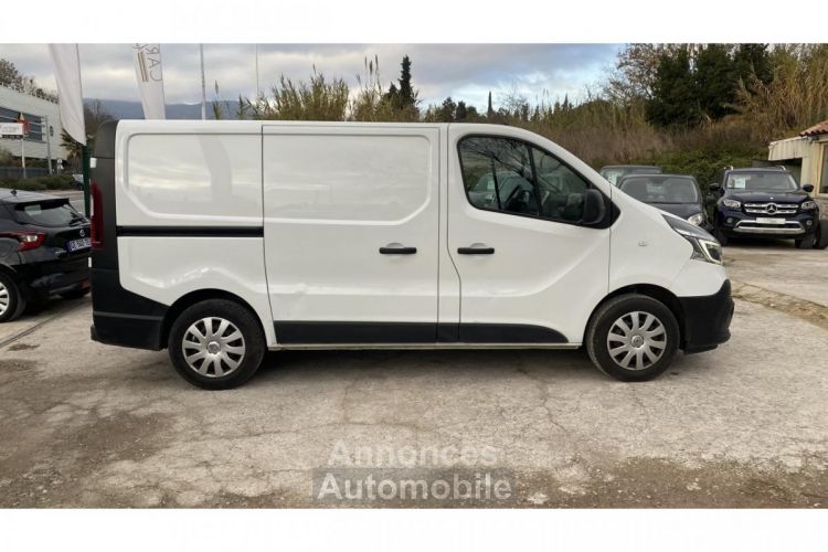 Renault Trafic Fourgon III L1H1 1000 Kg 2.0 dCi 120 Grand Confort - <small></small> 16.990 € <small></small> - #8