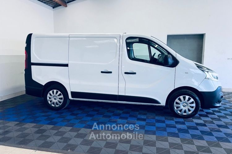 Renault Trafic FOURGON L1H1 2.0 DCI 125 ENERGY E6 - <small></small> 16.990 € <small>TTC</small> - #11