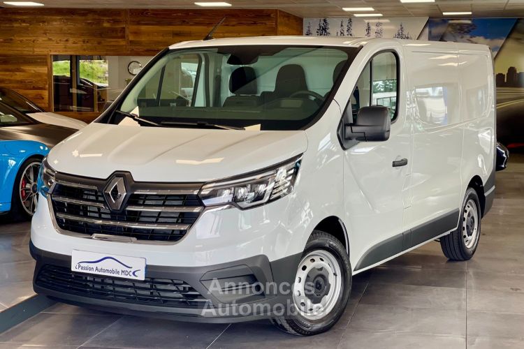 Renault Trafic FOURGON L1H1 2800KG 2.0 BLUEDCI 130 GRAND CONFORT - <small></small> 33.000 € <small></small> - #1