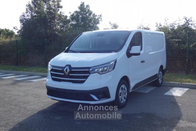 Renault Trafic FOURGON L1H1 3000 KG BLUE DCI 150 EDC GRAND CONFORT - <small></small> 33.383 € <small>TTC</small> - #1