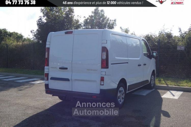 Renault Trafic FOURGON L1H1 3000 KG BLUE DCI 150 EDC GRAND CONFORT - <small></small> 34.375 € <small>TTC</small> - #4