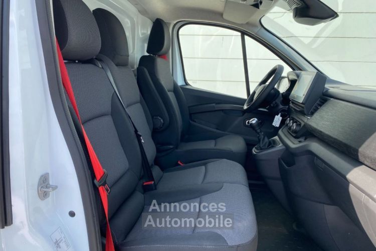 Renault Trafic FOURGON L1H1 3T BLUE DCI 130 GSR2 RED EDITION 3PL NOUVEAU - <small></small> 32.388 € <small>TTC</small> - #5