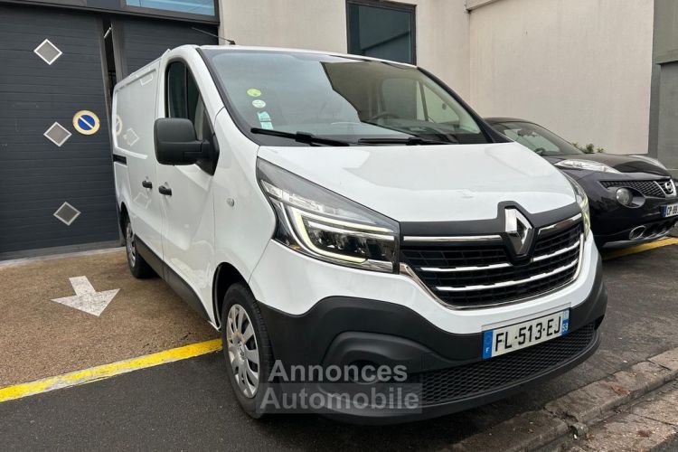 Renault Trafic Fourgon L1H1 SL PRO+ 2.0 dCi 120Ch Garantie 12 mois Radar de recul Apple CarPlay 1ère main - <small></small> 14.990 € <small>TTC</small> - #1