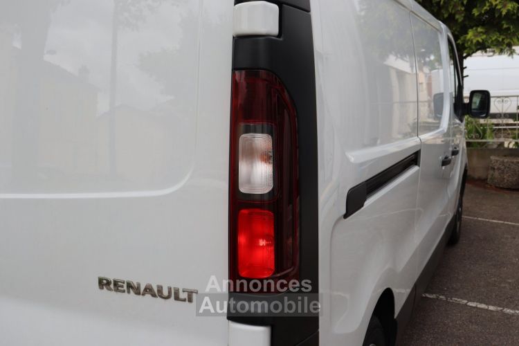 Renault Trafic Fourgon L2H1 1.6 dCi 120cv BVM6 (GPS,Clim,Radars) - <small></small> 19.990 € <small>TTC</small> - #24