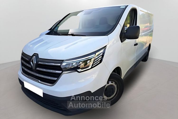 Renault Trafic FOURGON L2H1 2.0 BLUE DCI 130 GRAND CONFORT 3PL - <small></small> 24.588 € <small>TTC</small> - #1