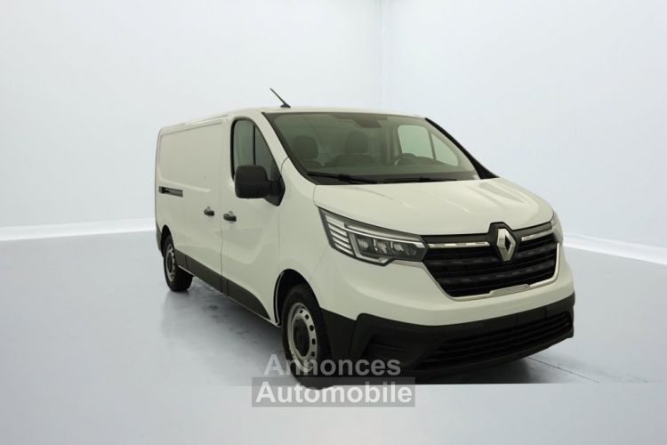 Renault Trafic FOURGON L2H1 3000 KG BLUE DCI 130 CONFORT - <small></small> 27.983 € <small>TTC</small> - #1