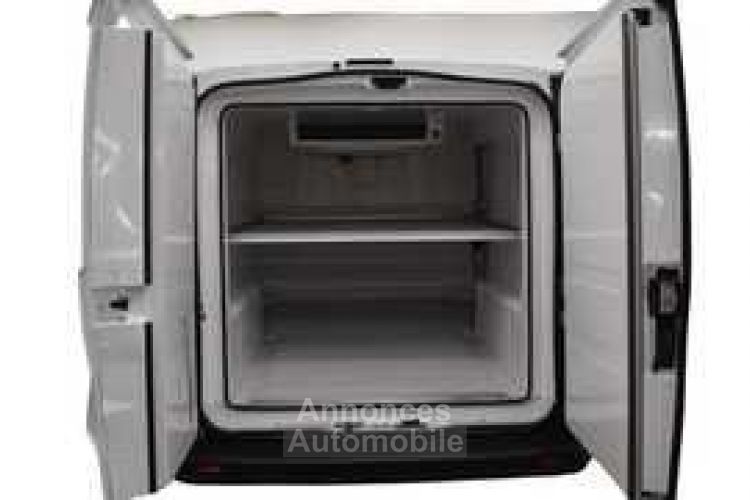 Renault Trafic FRIGO L1H1 GRAND CONFORT 2T8 BLUE DCI 130 - <small></small> 28.594 € <small>TTC</small> - #5