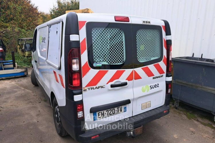 Renault Trafic Furgon L1H1 1200 Confort 1.6 dCi 145CV BVM6 - <small></small> 11.980 € <small>TTC</small> - #4