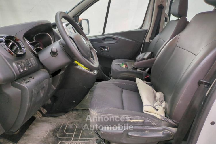 Renault Trafic Grand Cf L2H1 170CV BVA6 5 places - <small></small> 19.480 € <small>TTC</small> - #9