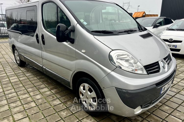 Renault Trafic II Autobus/Autocar 2.0 dCi 90CH 9 places - <small></small> 9.790 € <small>TTC</small> - #3