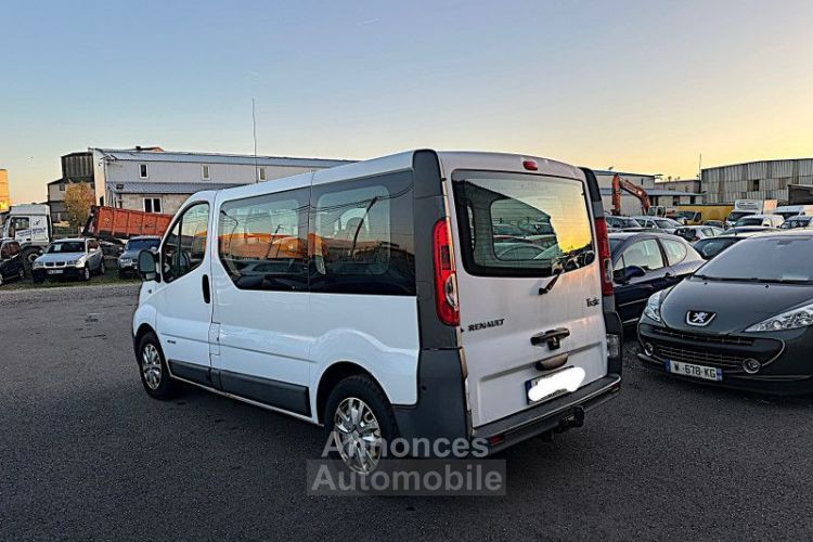 Renault Trafic II FG L1H1 1000 2.5 DCI 150CH CONFORT - <small></small> 6.999 € <small>TTC</small> - #7